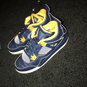 Air jordan 4 dunk from above